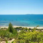 Dom wakacyjny Seaside With Panoramic Views In Les Iles D'or *